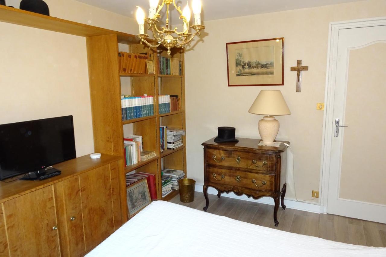 Chambres D'Hotes A La Fontanille Panazol Bagian luar foto